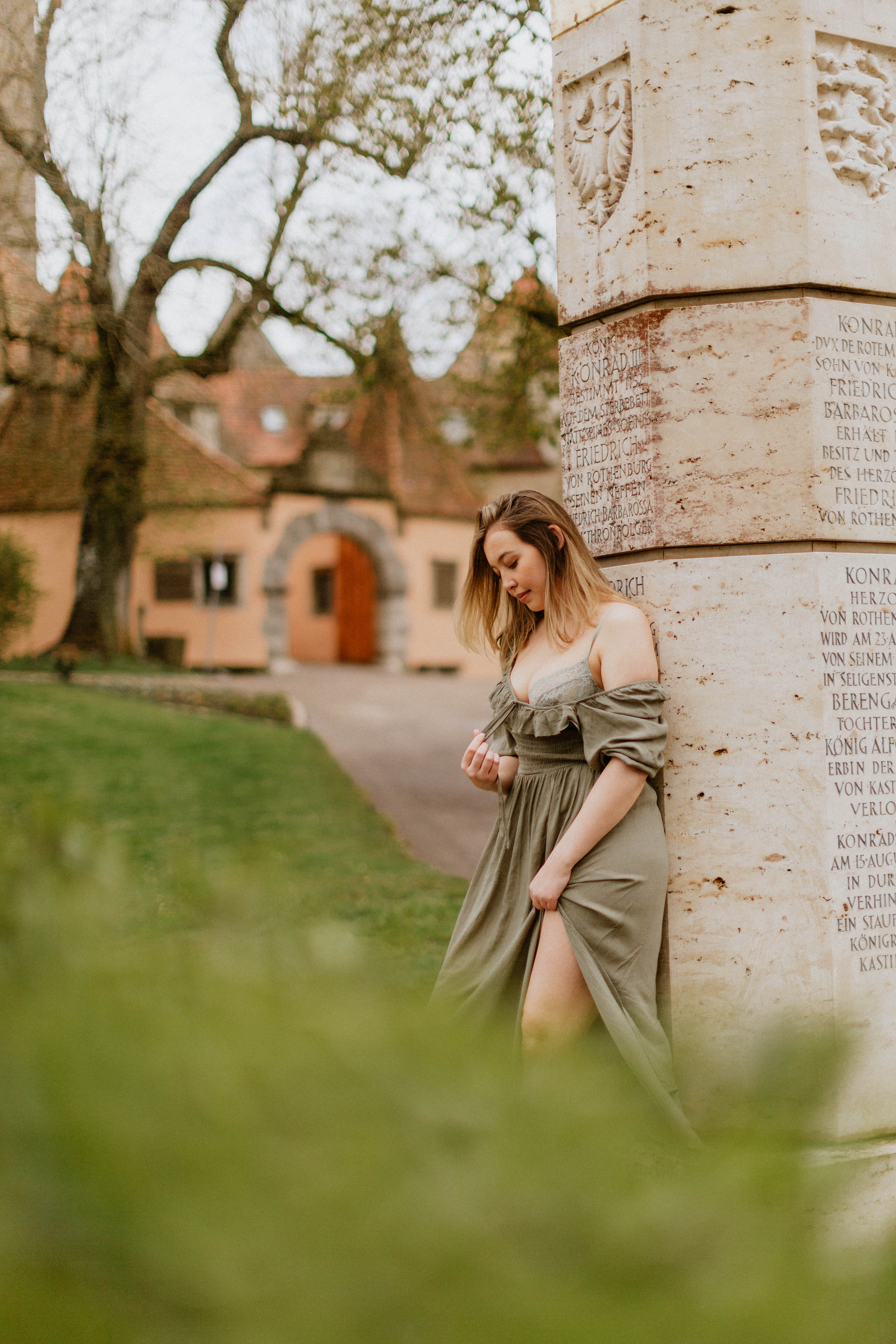 https://steamfoxphotography.com/wp-content/uploads/2022/01/steamfox_photography-web-miss_china-rothenburg_ob_der_tauber-boudoir_photography-bavaria_germany-17.jpg